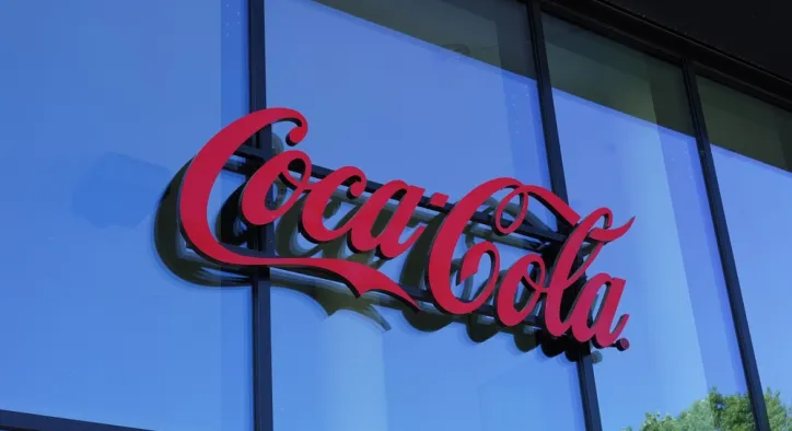 Coca-Cola: Bir İçeceğin Küresel Başarı Hikayesi
