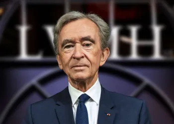 İş Dünyasının Satranç Ustası: Bernard Arnault ve LVMH İmparatorluğu