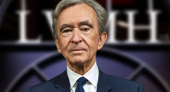 Bernard Arnault Başarı Hikayesi: Lüks Dünyasının Zirvesine Giden Yol