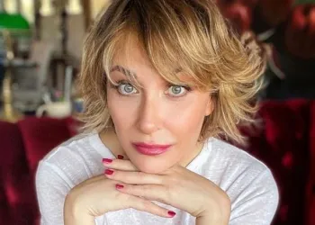 Gülse Birsel: Senarist, Oyuncu ve Yazar Olarak Kariyer Yolculuğu