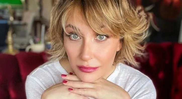 Gülse Birsel: Senarist, Oyuncu ve Yazar Olarak Kariyer Yolculuğu