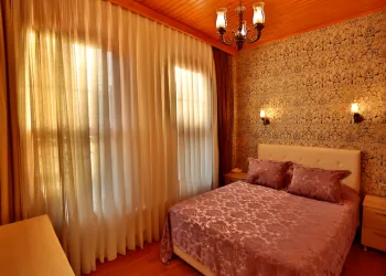 Tarihten İlham, Konfordan Güç Alan Bir Başarı : Mimoza Otel Büyükada