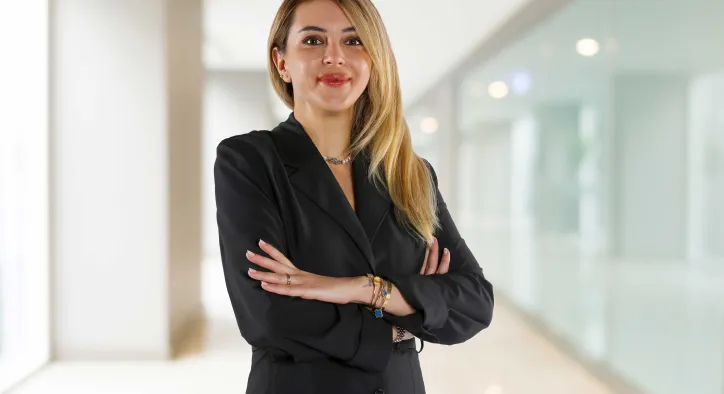 Psikoloji Alanında Profesyonel Bir Başarı Örneği: Begüm Yemişçi
